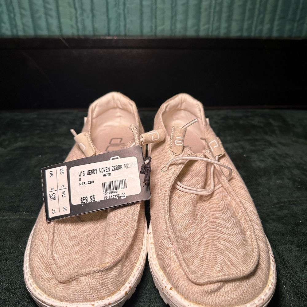 Hey Dude Women’s Woven Zebra Neutral
